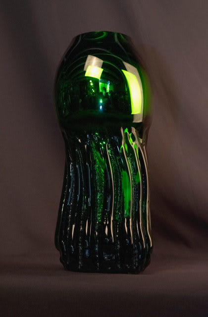 Groene zilveren vaas dik glas hoogt