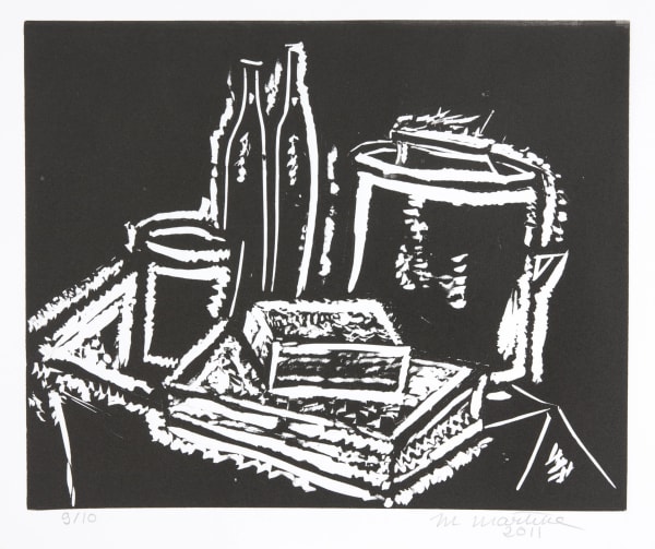 Martine Martine, Nature morte à la bouteille et aux livres, 2011