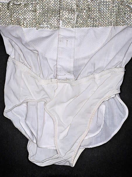 Henry Leutwyler, Triumph Tour Shirt Bottom 1981, 2009