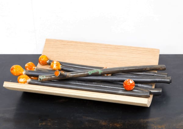 Claudia Terstappen Las Flores, 2023 glazed ceramic, wood 58 x 38 x 12 cm