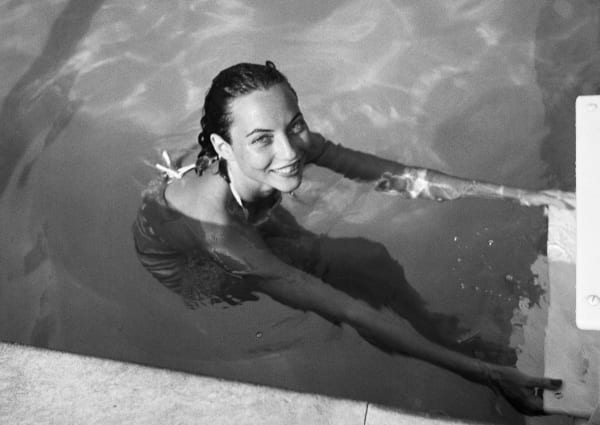 Jacques Henri Lartigue, Monte Carlo Beach, août, 1955