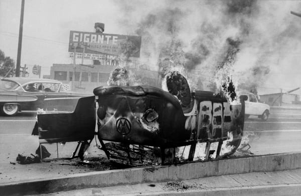 Enrique Metinides, Mexico City (VW burning), 1951