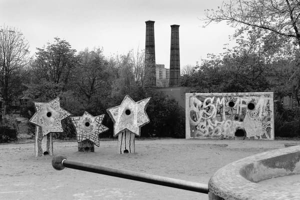 Roger A. Deakins, Empty Playground, Prenzlauer, 2007
