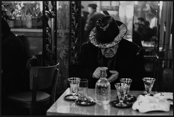 Louis Stettner, Christmas Eve, Ile St. Louis, Paris, France, 1950