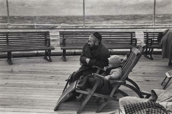 Louis Stettner, Coming to America, 1951