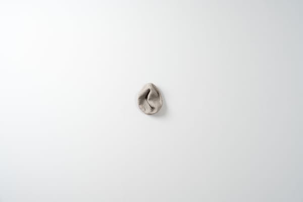 洪聖雄, 《砌殼 45》 Stacking Shells 45, 2025