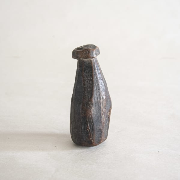 artisan's name unknown, loom weight (korean), middle of 1800