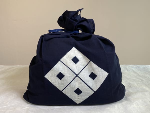 artisan's name unknown, Indigo Sack, Mitsui Crest Graphic, late 1800's to early 1900's