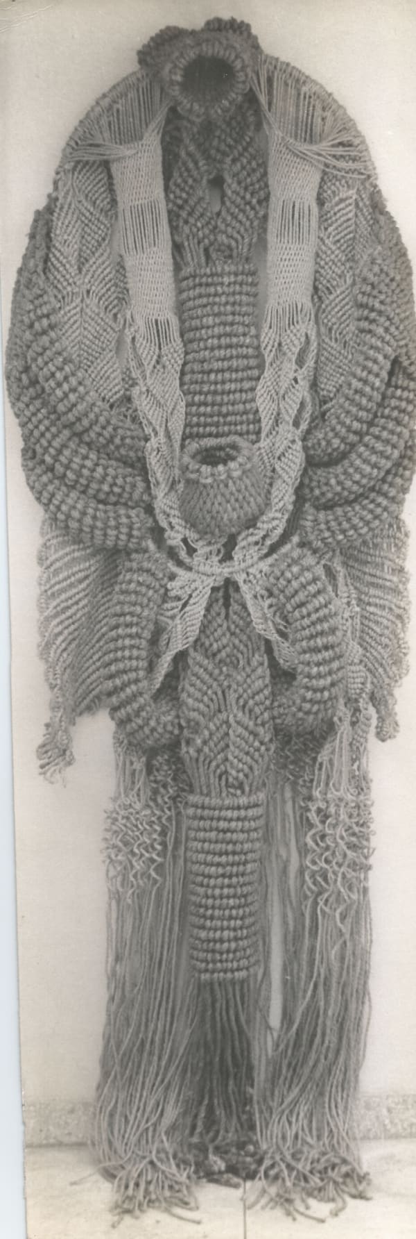 Mrinalini Mukherjee, PROTUBERANCE, 1975