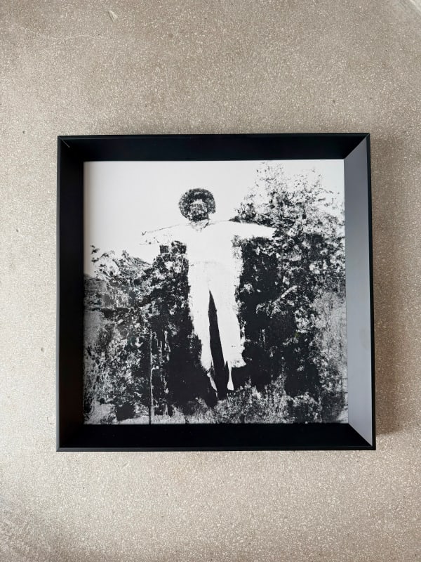 Michele Bressan Scarecrow, 2025 Photography, Hahnemuhle 100% cotton paper, museum glass, ed. 1/3 + 1 AP 36.5 × 37 × 4.5 cm Courtesy of Mobius Gallery Ed. 1/3 € 800.00 SOLD Ed. 2/3 € 1,100.00 Ed. 3/3 € 1,500.00