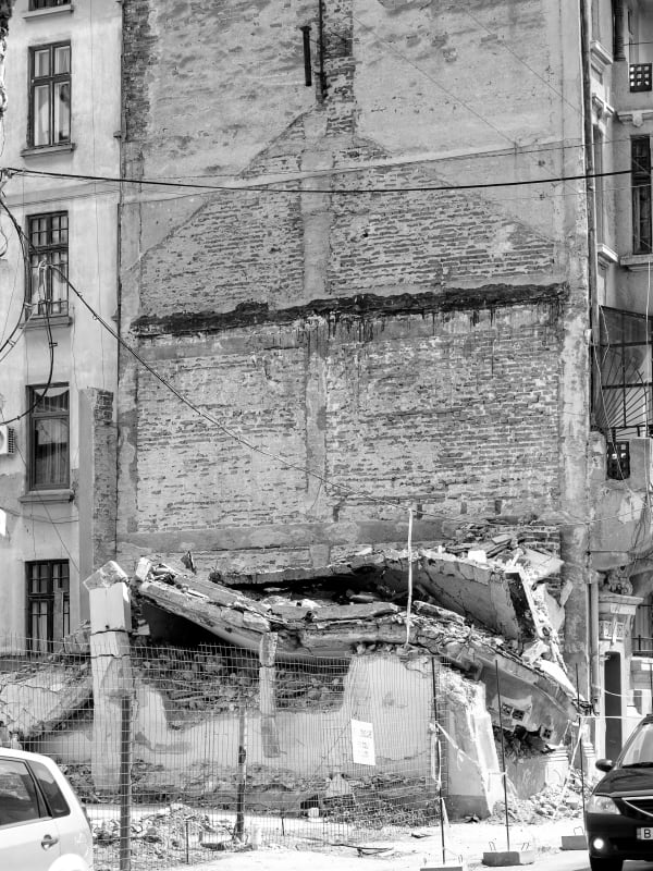 Codre Tudor Isac, Ziduri I, 2022