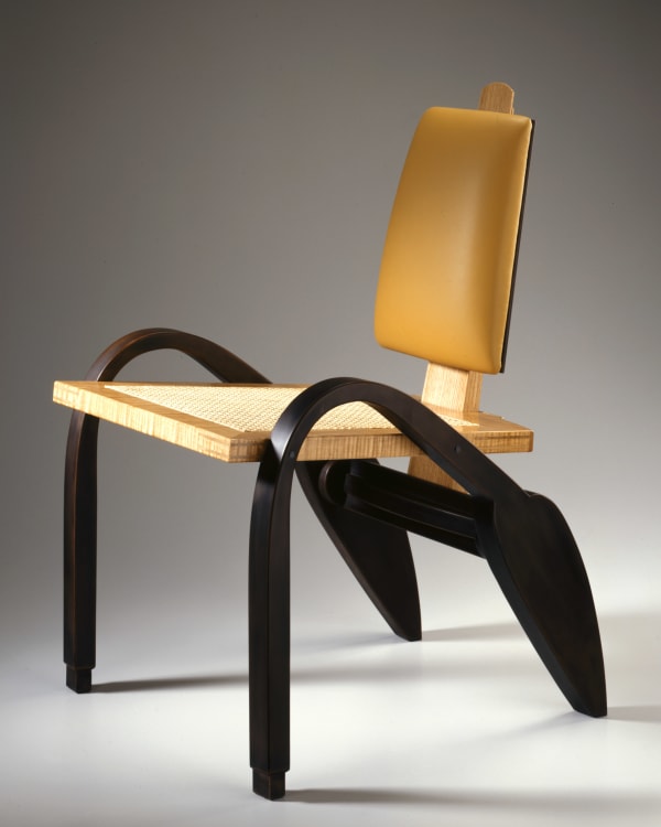 Garry Knox Bennett, Chair #881