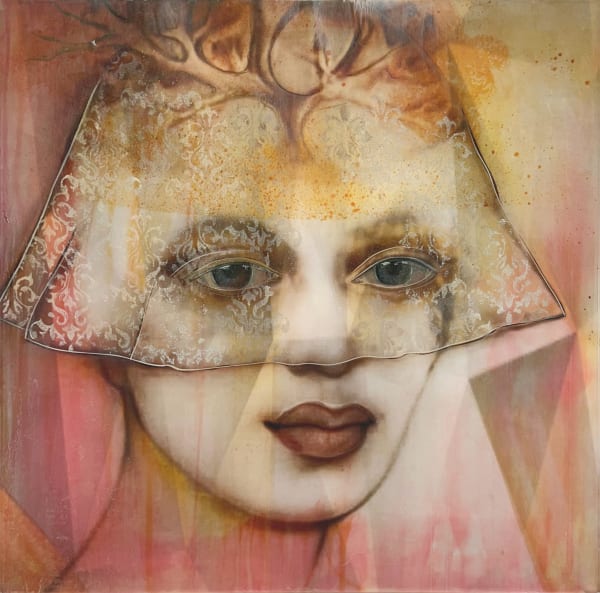 Lisa Clague, Veiled