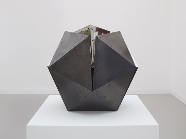 Conrad Shawcross, Schism (F45MB1), 2019