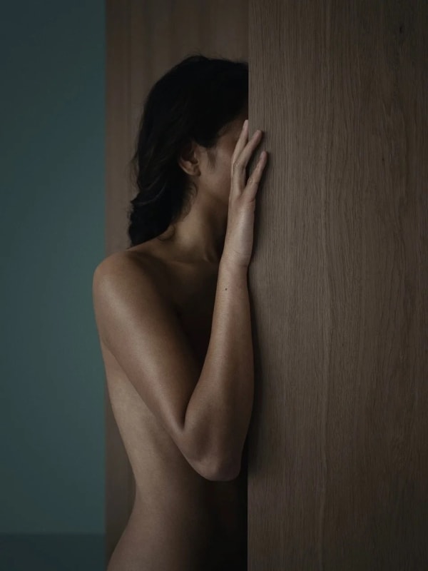 Neeltje de Vries, Satin, 2025