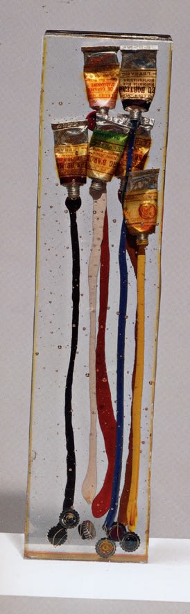 Arman Sans titre Accumulation d'objets (tubes de peinture acrylique) 29 x 7 x 4,5 cm (disponible) 16 7/8 by 4 3/8 by 2 3/4 in. (available)