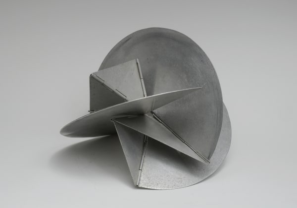 Lygia Clark Bicho 'Em Si' sculpture en aluminium 20 x 22 x 15 cm (disponible) 9 by 12 3/4 in. (available)