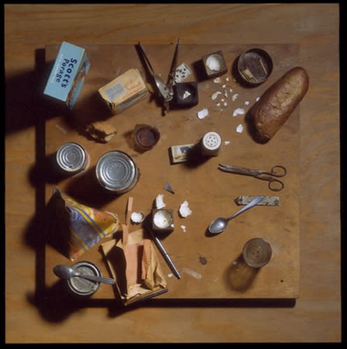 Daniel Spoerri, Le petit-déjeuner de Kichka, c. 1966