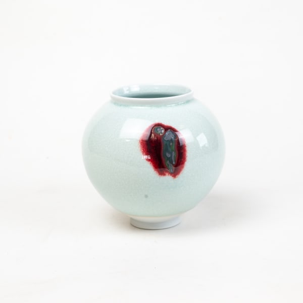 Small Jar III Porcelain with Porthtowen copper ore