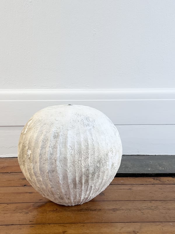 Akiko Hirai, Poppy Pod Fluted, 2024