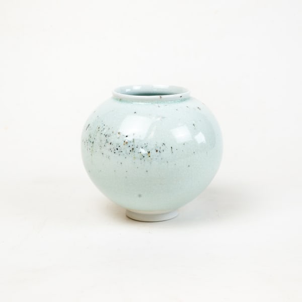 Small Jar VII Porcelain with Trevellas sand