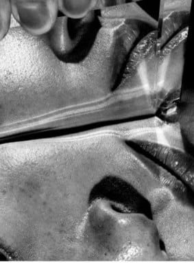 Nanda Hagenaars, Glass Interface, 2025