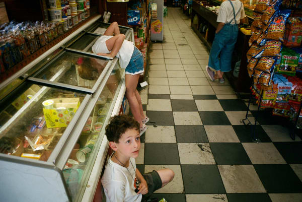 Daniel Arnold Catherine and Madison, 2022 Chromogenic print