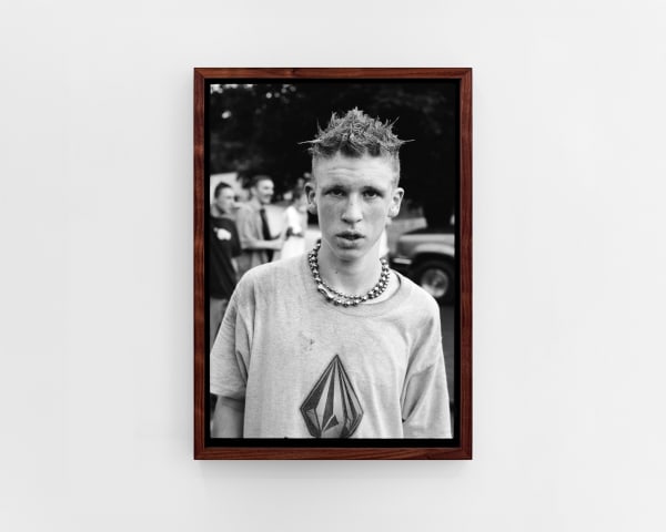 Ed Templeton Skate demo fans (giant necklace kid), Tennessee, 2002 Gelatin Silver Print