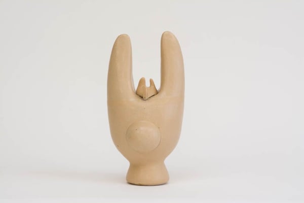 Wayne Ngan, Sculptural Jar (cream glaze), 2008