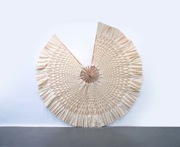 Nefeli Papadimouli, ÉVENTAIL (MARQUETER LE VENT), 2021
