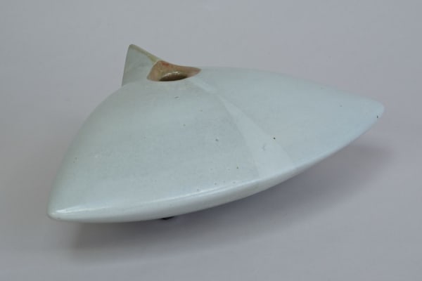 Wayne Ngan, Sculptural 'Clam' Vase, 2014