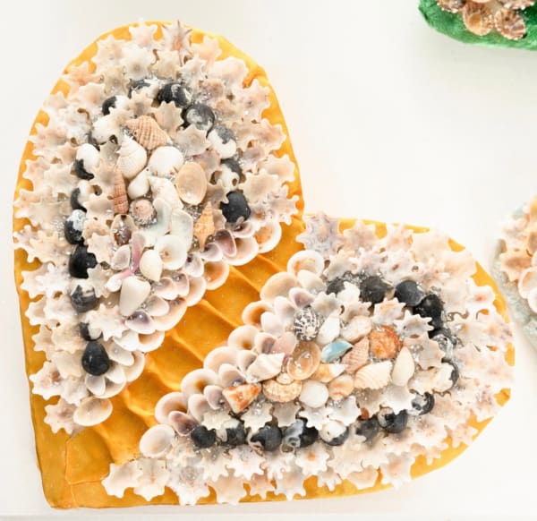 Marilyn Russell, Shells, 2022