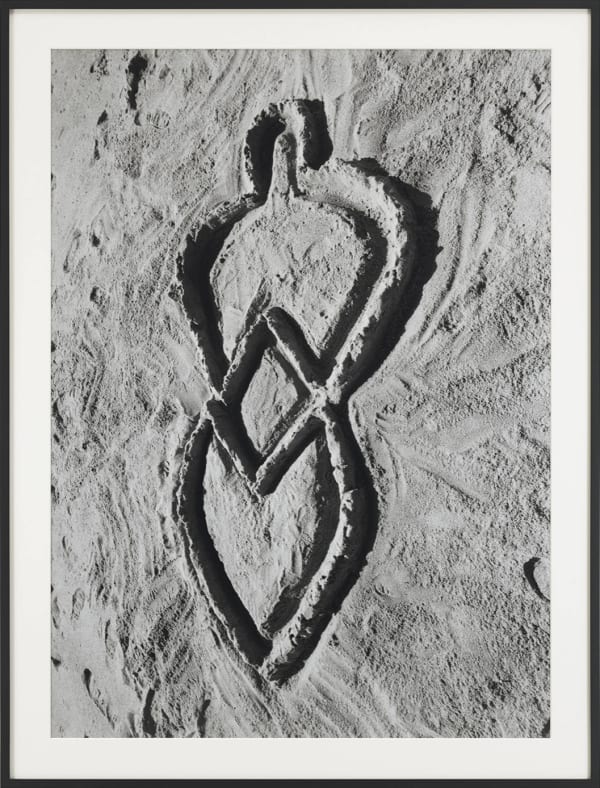 Ana Mendieta, Sandwoman, 1983 / 2018