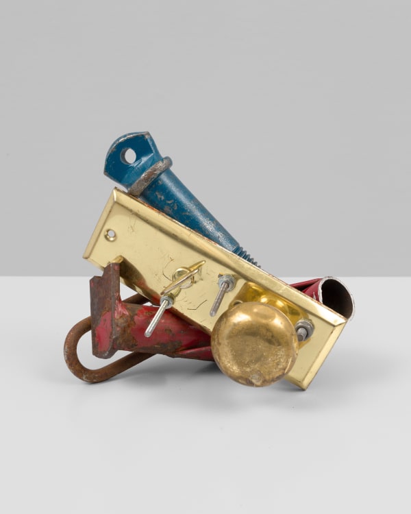 Eva Robarts, Untitled (knob), 2025