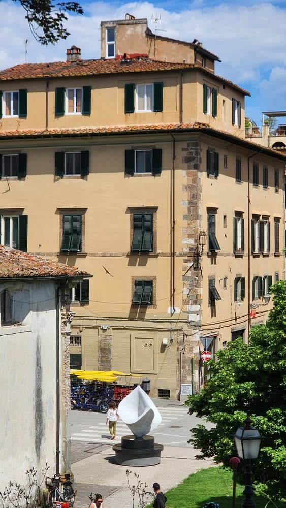 Gustavo Vélez, Cono Geométrico, 2023