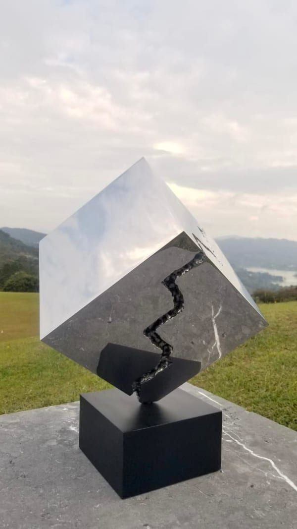 Gustavo Vélez, Grieta, 2021