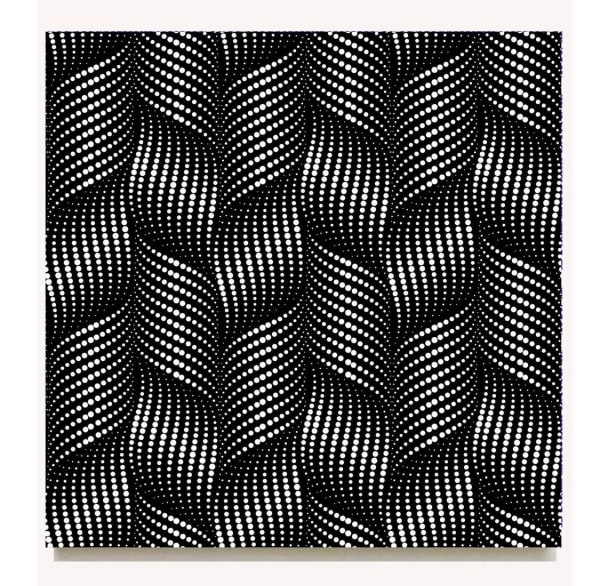 Interwoven Light Cluster