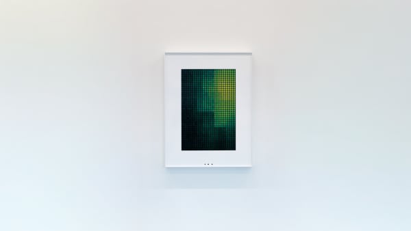 Spectral Flashback in Emerald