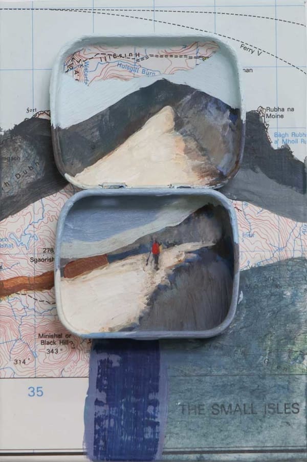 Jayne Stokes, Distant