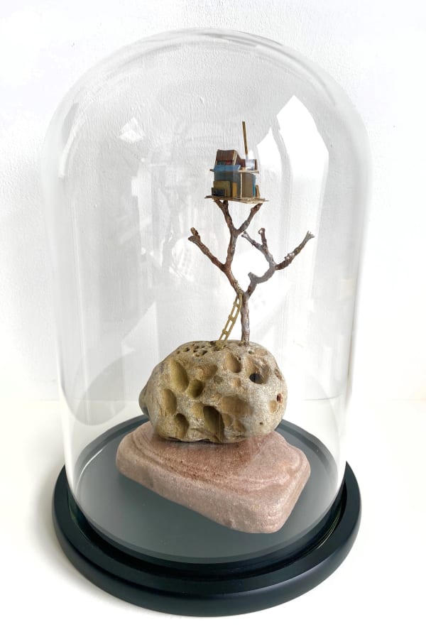 Jayne Stokes, The Yellow Ladder