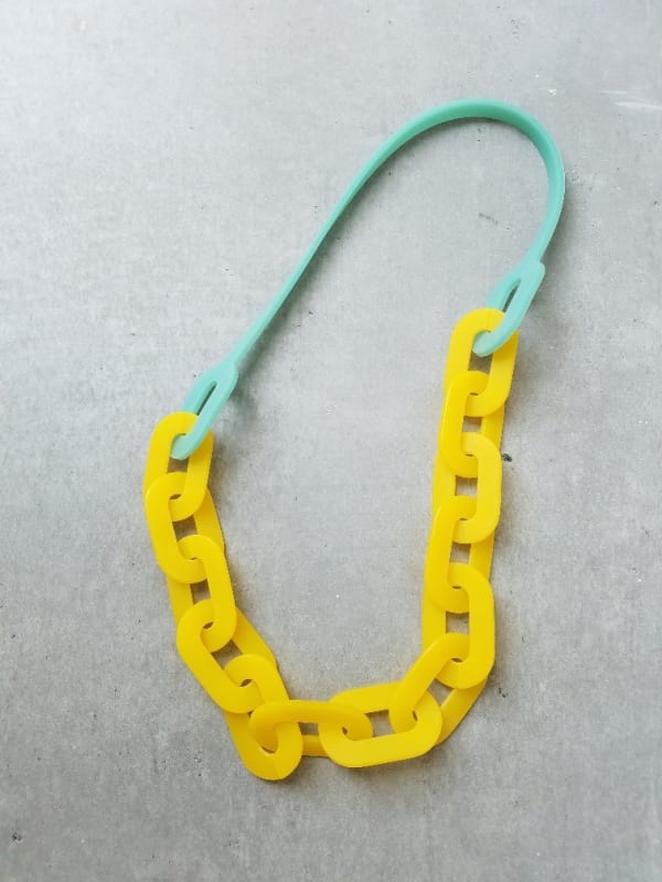 Jantje Fleischhut, Precious Plastic Necklace Chain, 2015