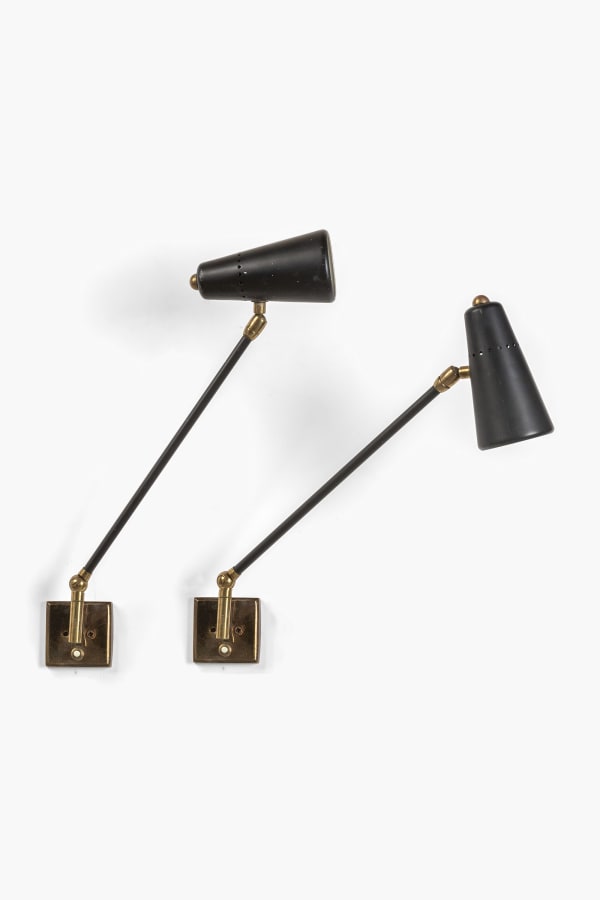 Stilnovo, Pair of 1950s Italian Articulated Wall Lights by Stilnovo, Circa 1950