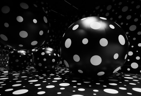 Yayoi Kusama, Dots Obsession - Aspiring to Heaven's Love, 2022