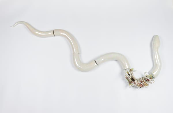 Soe Yu Nwe The White Snake, 白蛇, 2018 Porcelain, glaze, oxides, gold and mother of pearl lusters, cone 10 101.6 x 20.3 x 160 cm