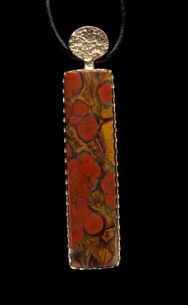 Yazzie Johnson and Gail Bird, Pendant, d. 2024