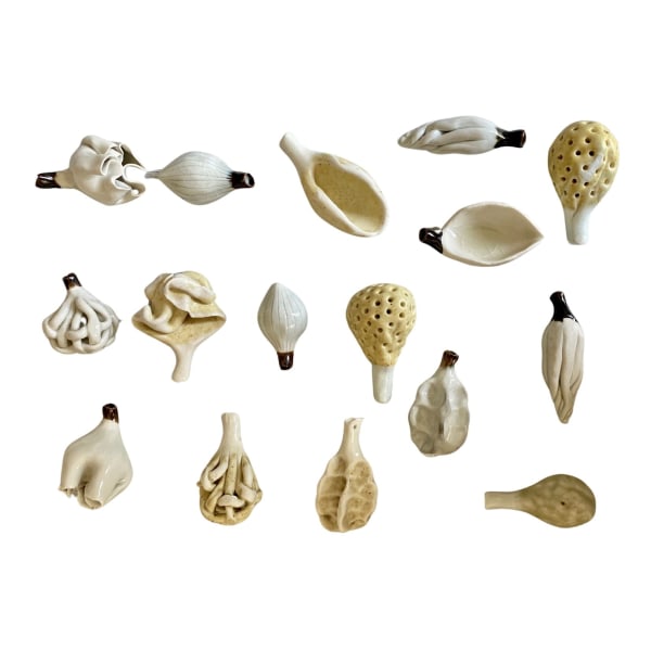 Elsa Mora, Grounding Objects, 2025