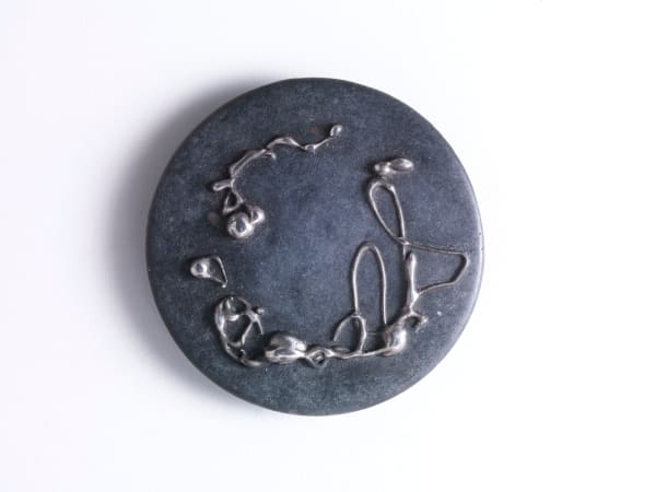 Bryan Kneale, Brooch (large flat), 2014