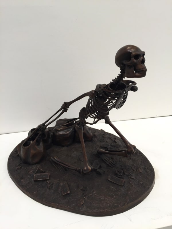 Shaun Doyle & Mally Mallinson, Sumo Ergo Sum (I shop, therefore I am), 2015