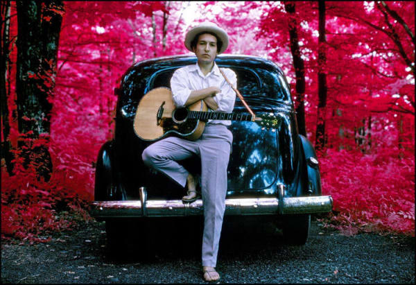 Elliott Landy, Bob Dylan, Infrared. Woodstock, NY, 1968 / Printed 2023