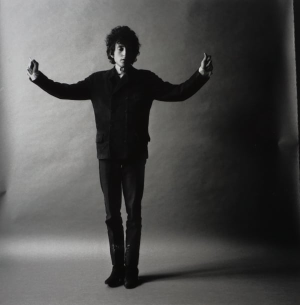Jerry Schatzberg, Bob Dylan, Leader of the Band - Arms Out, New York, 1965